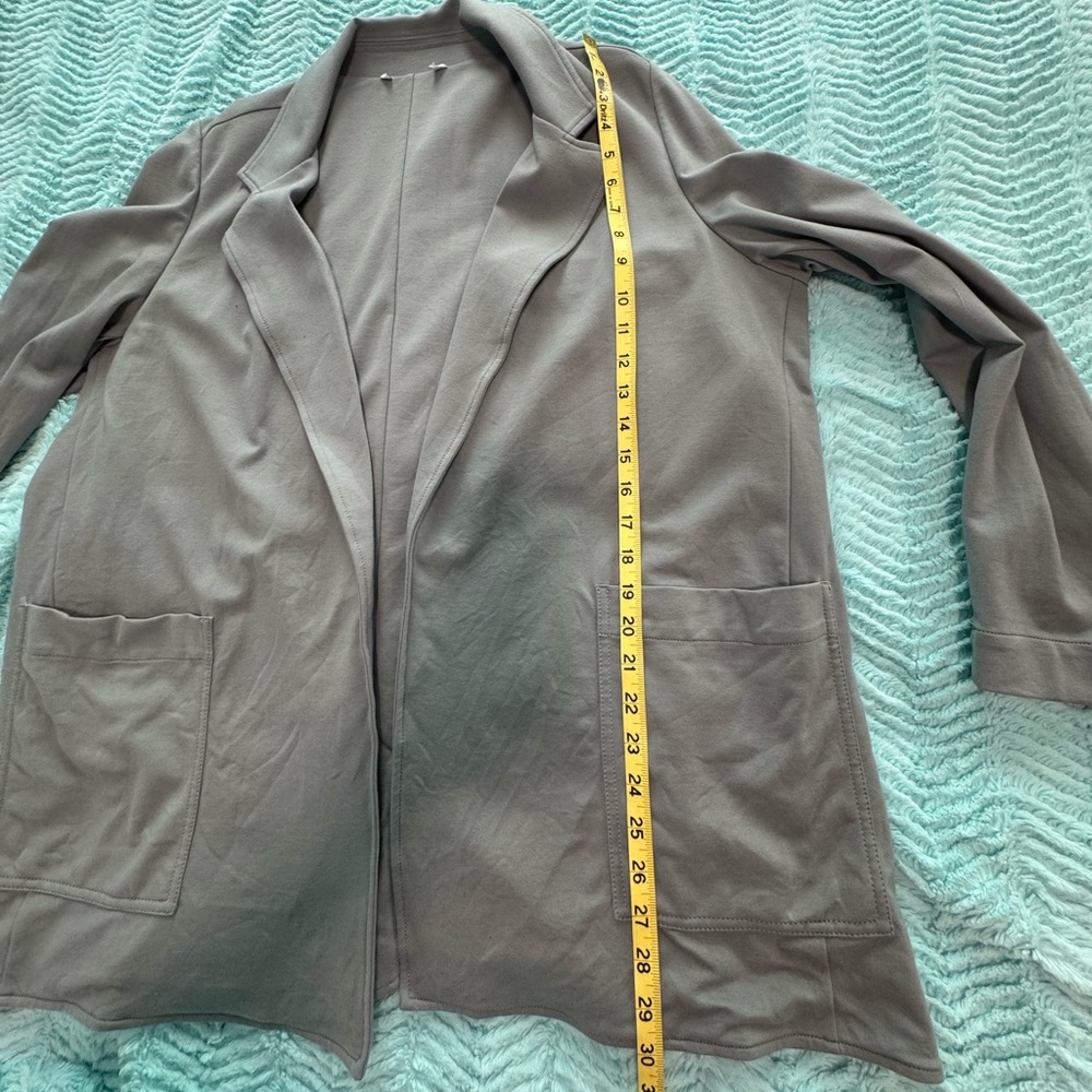 Athleta Women's Eastbound Seafoam Green Blazer - Picture 5 of 10